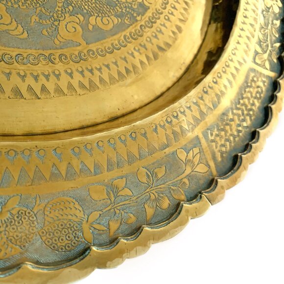 Brass Tray Wall Plate 18" Engraved Design “Fu” Blessings Hong Kong Vintage MCM - Picture 10 of 11